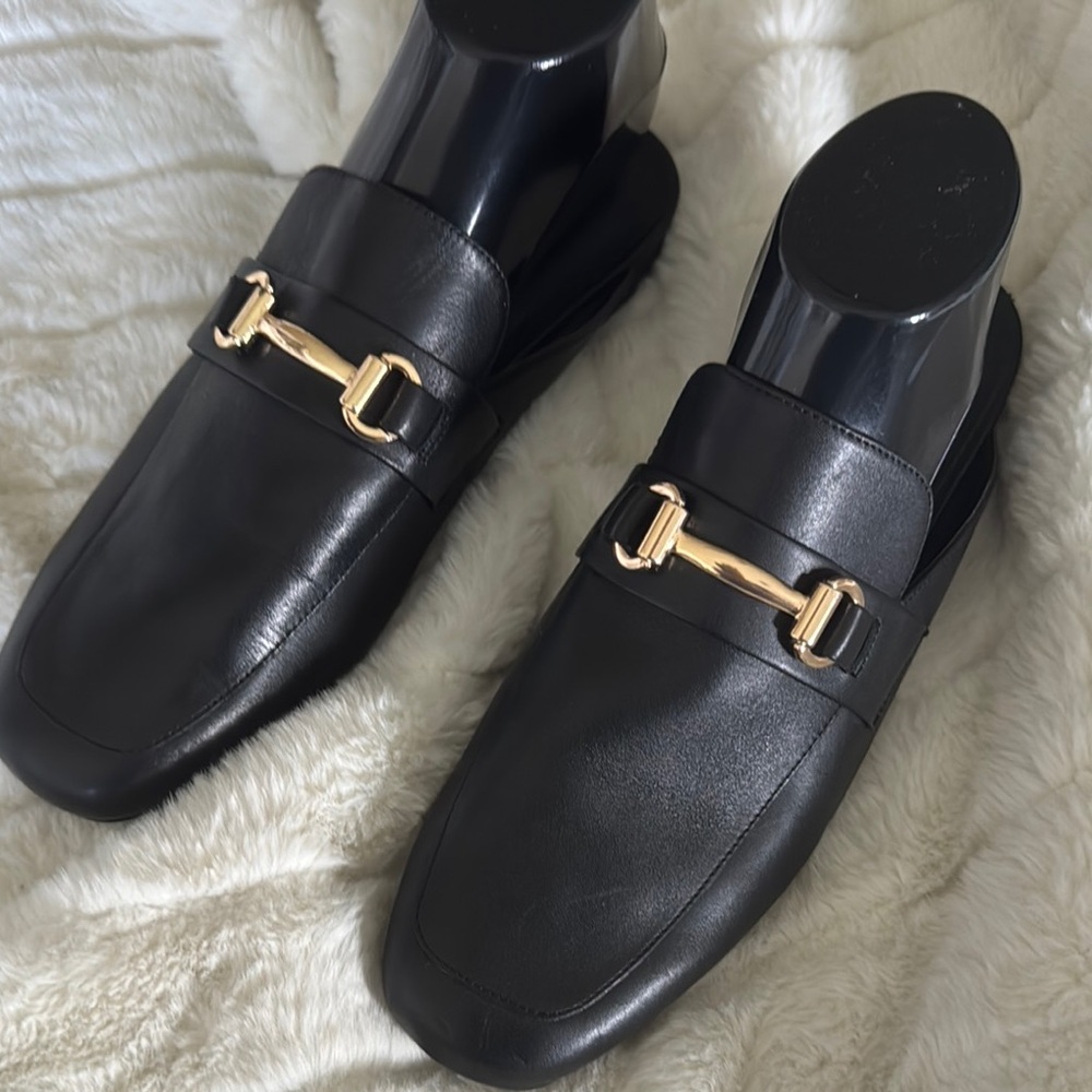 Steve Madden Black Leather Slip-On Mules with Gold Bit - Picture 3 of 13
